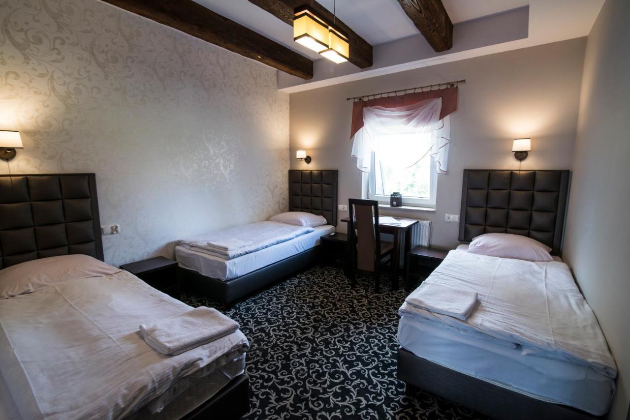 Hotel Pod Ksiecia Gorka à Oleszyce Extérieur photo